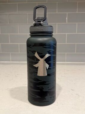 Dutch Bros Camo Insulated Stainless Steel Water Bottle - 32 oz